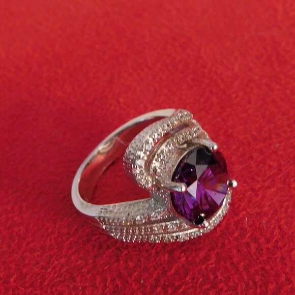 Ladies Sterling Silver 925 - Amethyst Purple Quartz Ring - Cocktail Ring - Picture 5 of 6